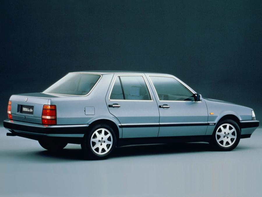  Lancia Thema Turbo 16V 1988 года  (фото 2 из 9)